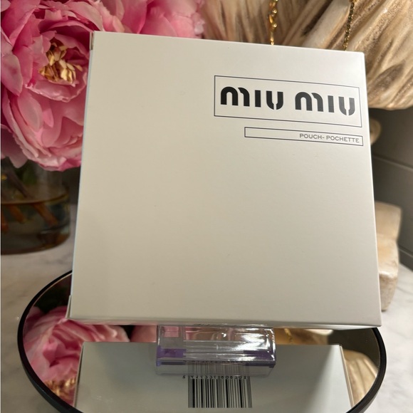 NIB Pink Blush Velvet goldtone POUCHETTE wristlet - Picture 4 of 7